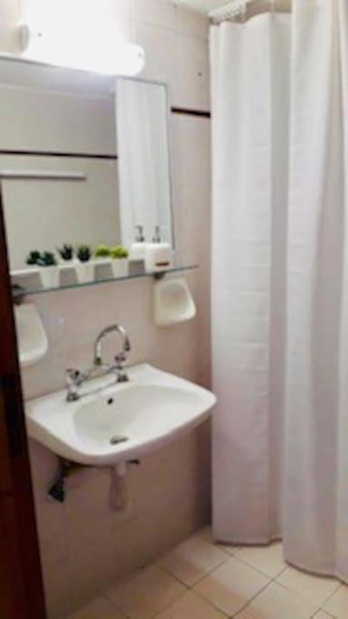 Cozy Apartments 伊斯特隆 外观 照片